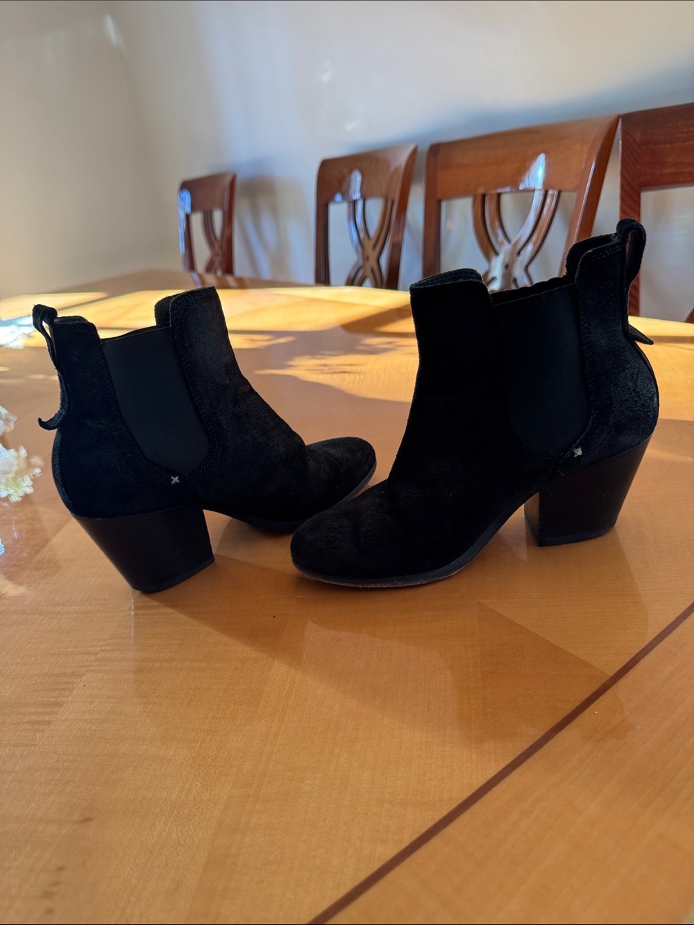 rag & bone Black Suede Chelsea Block Heel Ankle Boots size 6.5